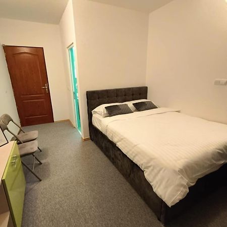 Chic Boutique Dumbrava Lägenhet Sibiu Exteriör bild